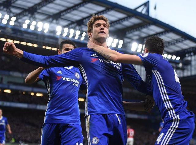 他具备从边 他具备从边