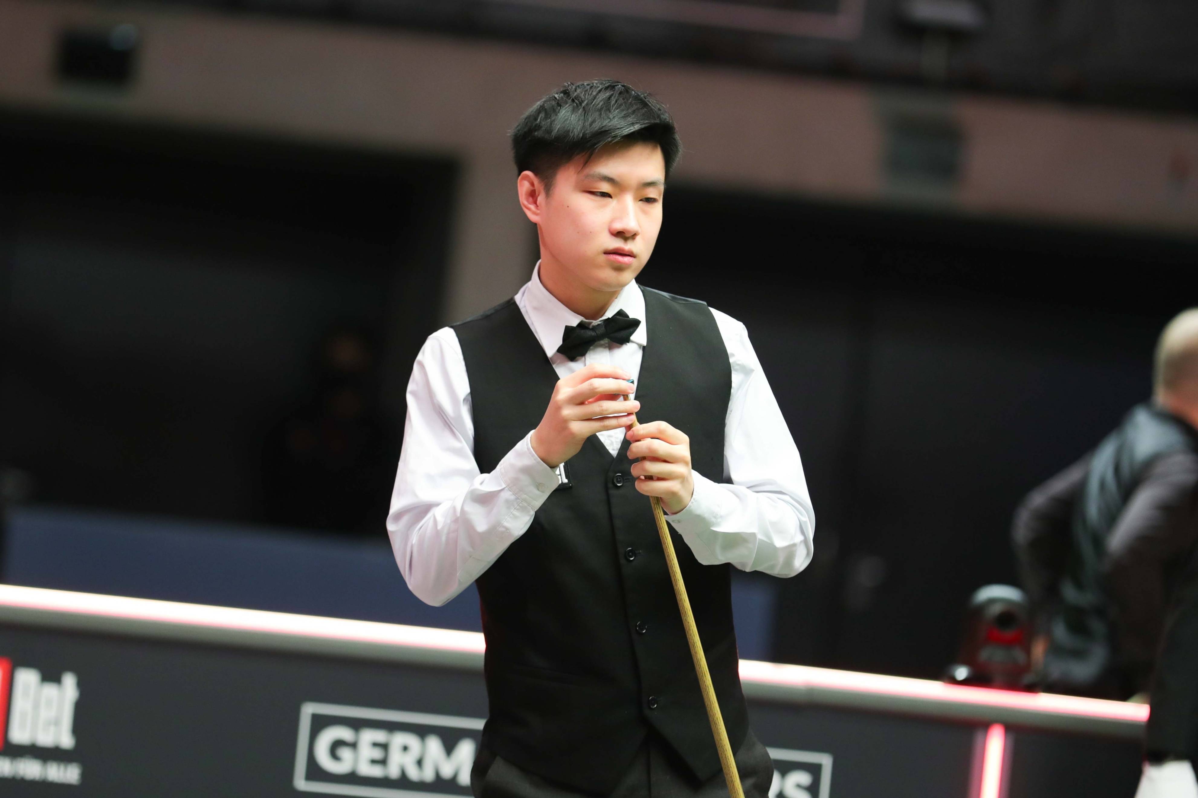 舍什科的两 舍什科的两